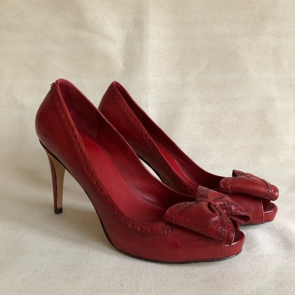 Cole Haan Red Paisley Open-Toe Pumps w Bows